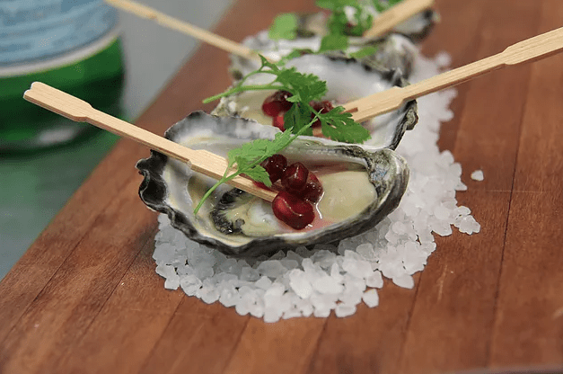Picking the right wedding caterer in Sydney for your special day. Screen Shot 2019 09 15 at 7.13.05 am