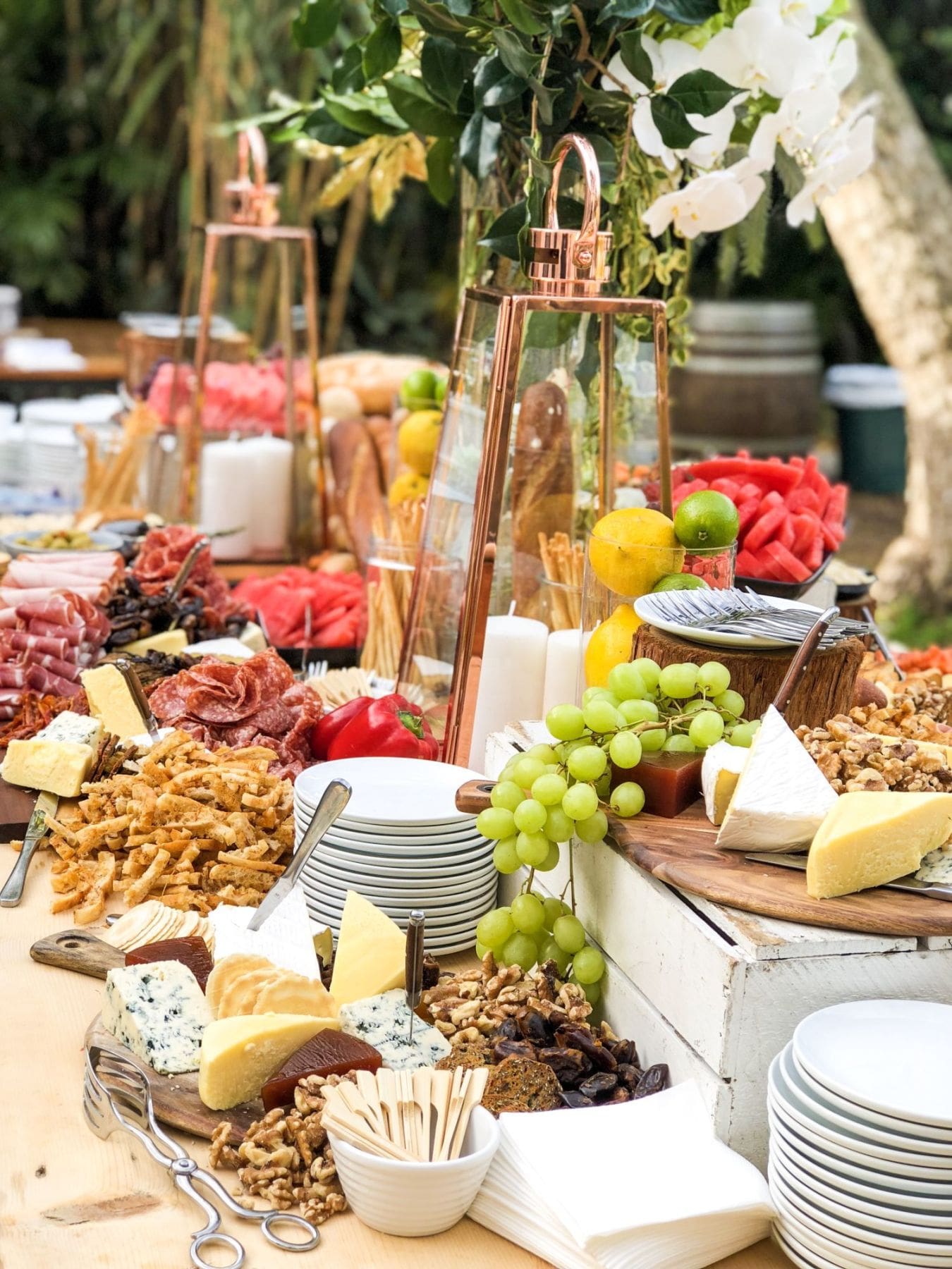 9 Trendy Food Stations for Best Wedding Catering Sydney 2024