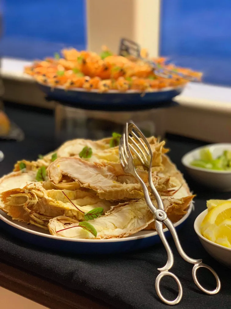 Top 5 Boardwalk Catering Ways to Serve Food at Your Wedding Reception serve food at your wedding reception premium corporate catering for vivid sydney 2024 corporate functions